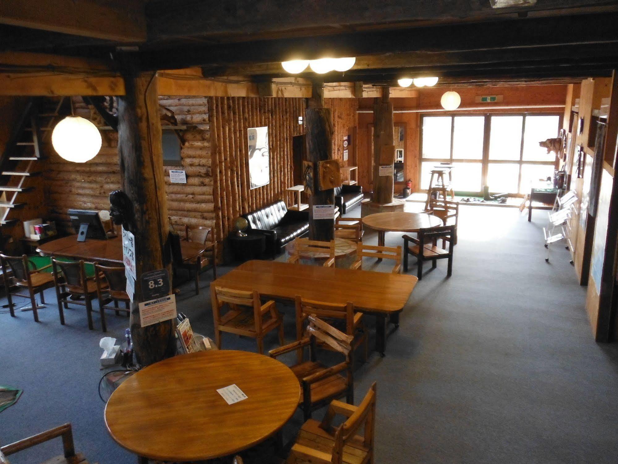 Clione Campground Hostel Shari Ngoại thất bức ảnh